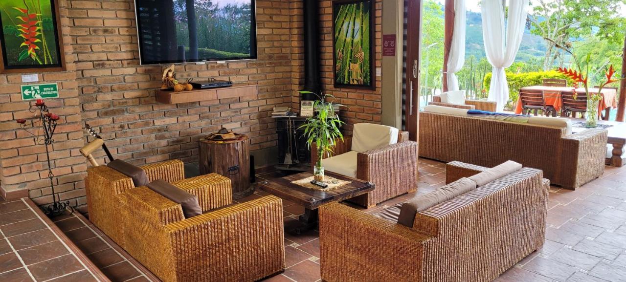 Finca Del Cafe - Casa Typica Santa Rosa de Cabal Ngoại thất bức ảnh