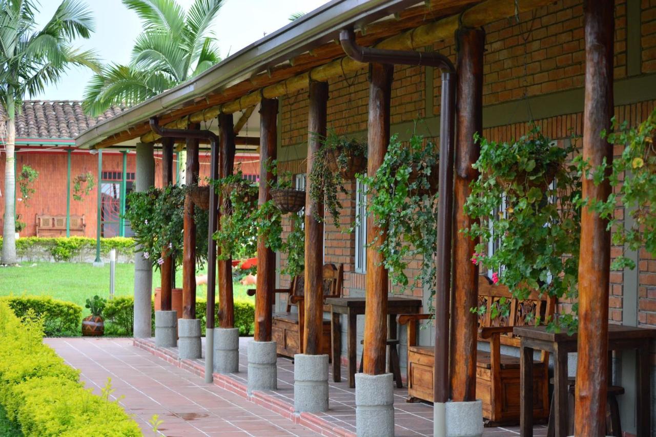 Finca Del Cafe - Casa Typica Santa Rosa de Cabal Ngoại thất bức ảnh