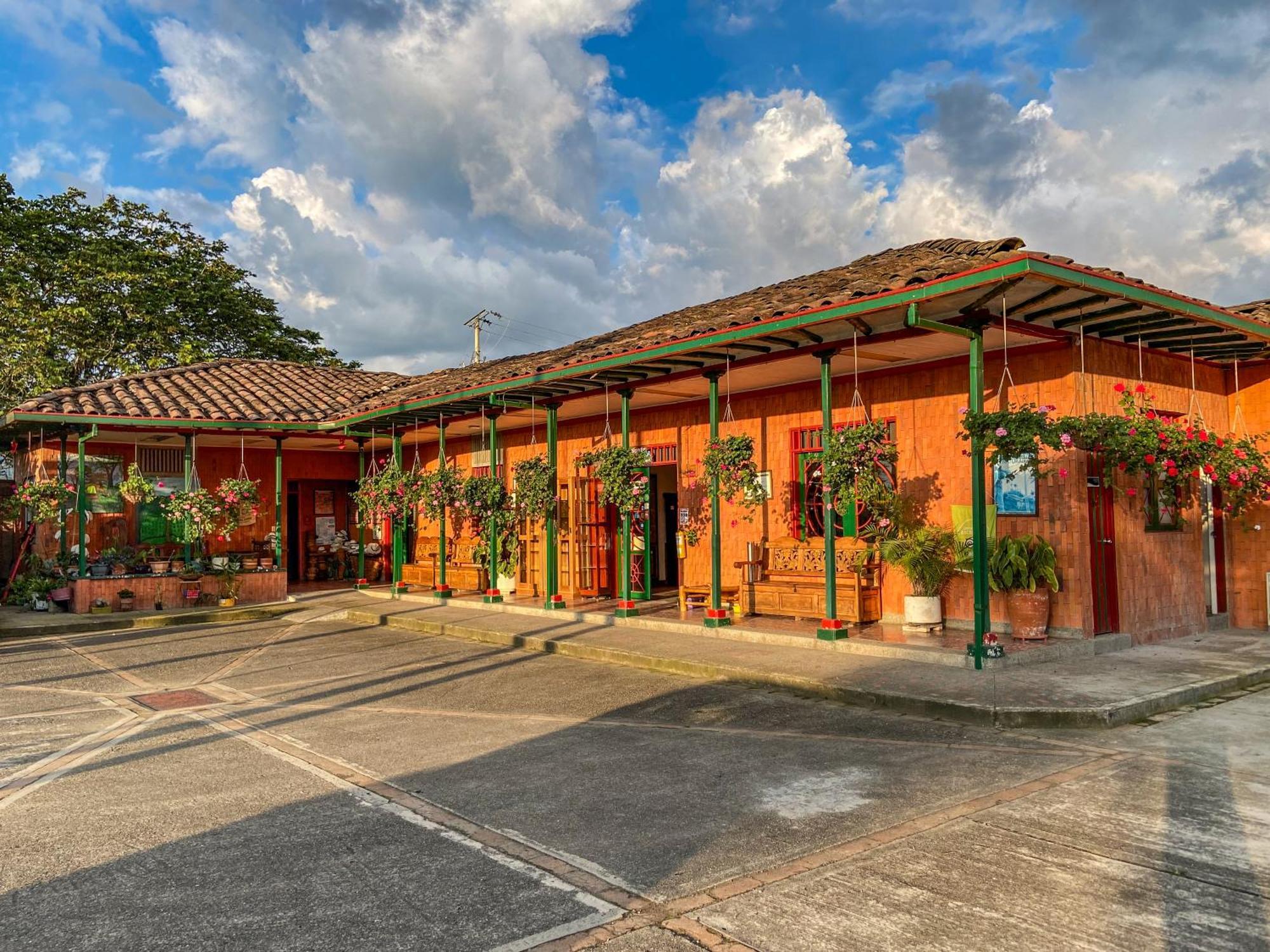 Finca Del Cafe - Casa Typica Santa Rosa de Cabal Ngoại thất bức ảnh