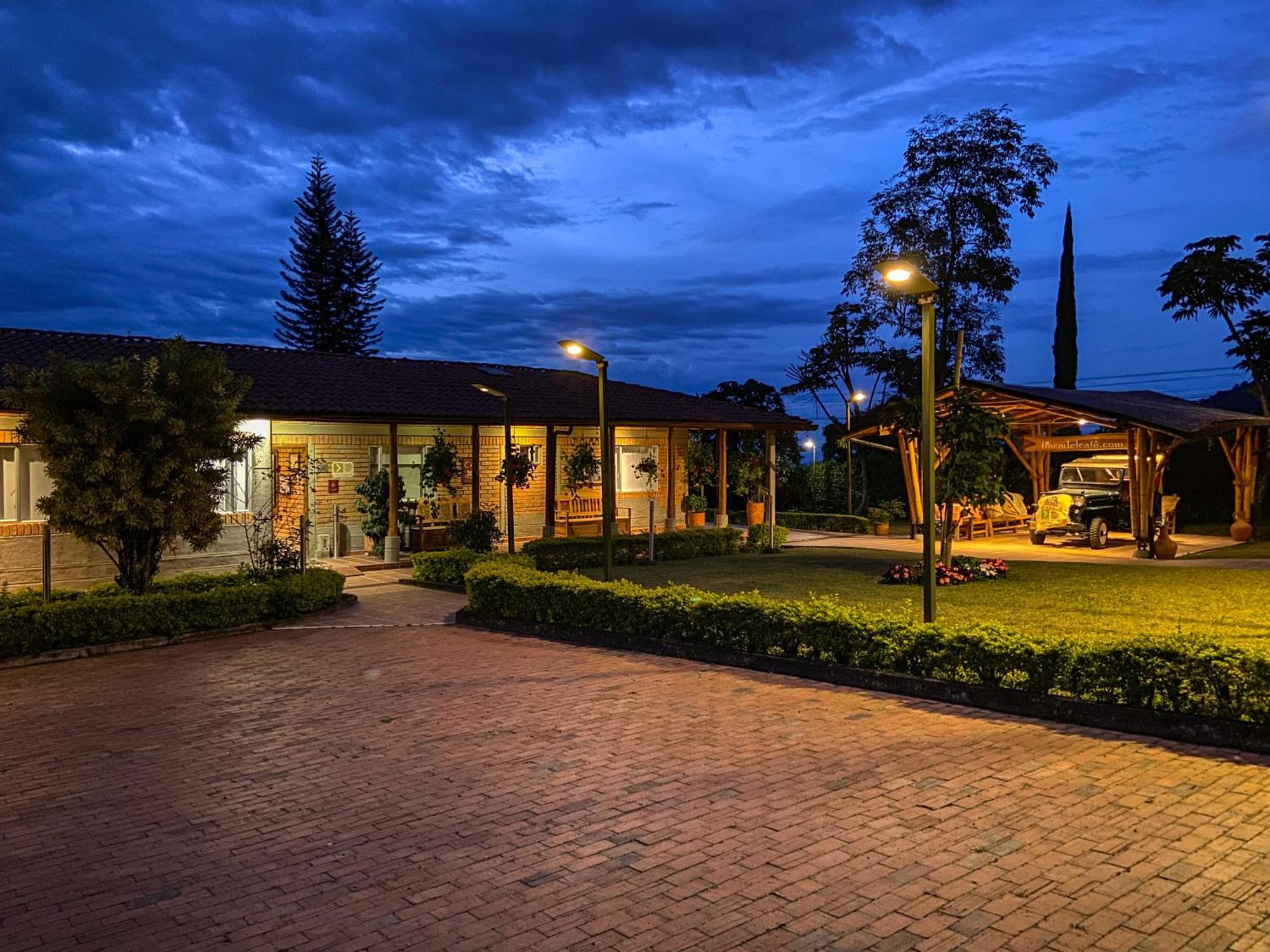 Finca Del Cafe - Casa Typica Santa Rosa de Cabal Ngoại thất bức ảnh